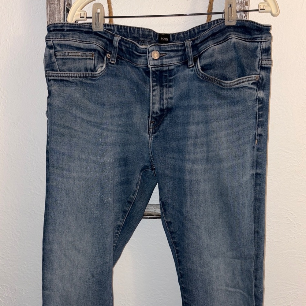 Hugo Boss Classic Blue Jeans - Picture 3 of 9